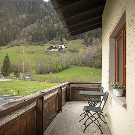 Apartment Leszek Elis 141 See