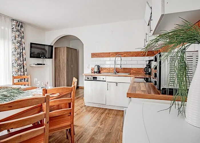 Leszek Elis 141 公寓 湖城