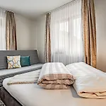 Apartments Leszek Elis 141 Inclusive Silvretta Summercard דירה